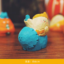 Load image into Gallery viewer, Small wood carving creative ornaments birthday gifts cute car ornaments